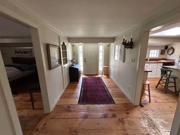 $3,800 | 266 North Haverhill Road, Kensington, NH 03833