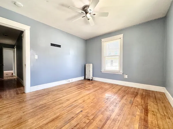 $3,000 | 58 Longfellow Road, Unit 2, Worcester, MA 01602