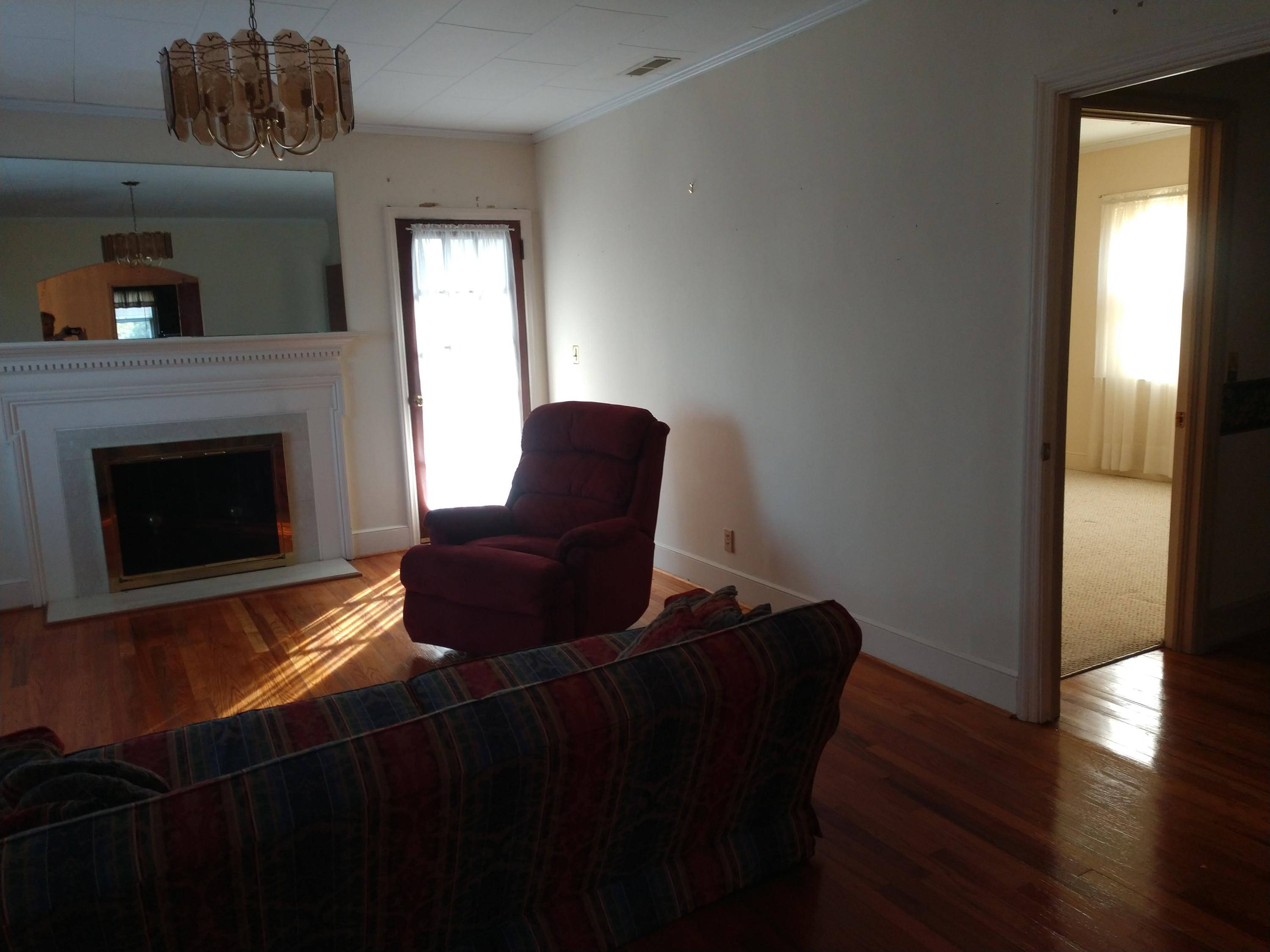 256 Zion Road Dorchester, SC 29437 - Photo 3 of 9 FP living room Karen