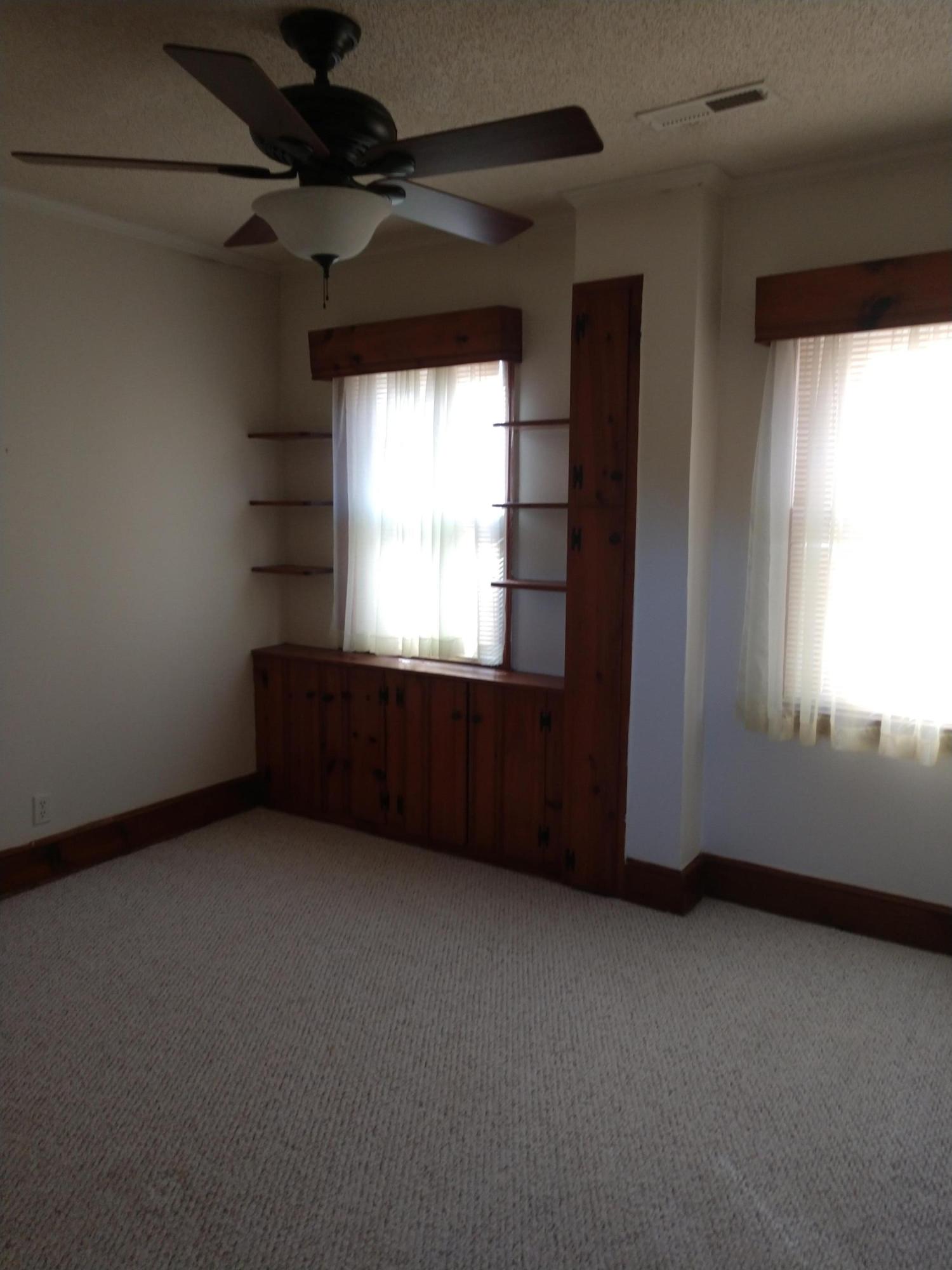 256 Zion Road Dorchester, SC 29437 - Photo 4 of 9 LR shelfing Karen
