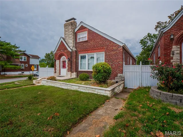 $515,000 | 6005 Juniata Street, St. Louis, MO 63139
