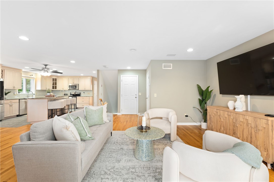 311 Reservoir Road Burrillville, RI 02859 - Photo 9 of 45