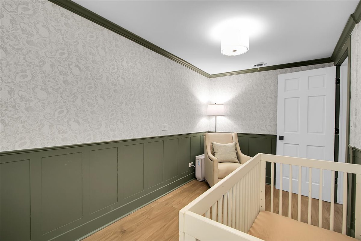 143 Walnut Street Frankfort, IL 60423 - Photo 27 of 38 a living room with furniture and a table