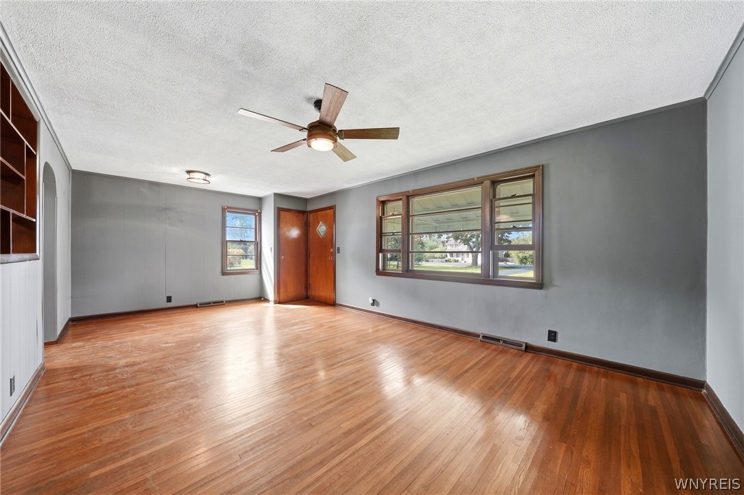 1141 Bowen Road Elma, NY 14059 - Photo 9 of 44 Gallery Image 9