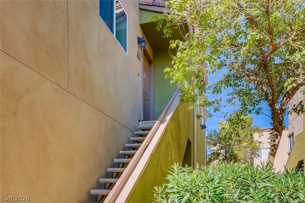 $1,095 | 1806 North Decatur Boulevard, Unit 203, Las Vegas, NV 89108