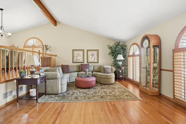 $409,000 | 10 Zurich Court, Crete, IL 60417