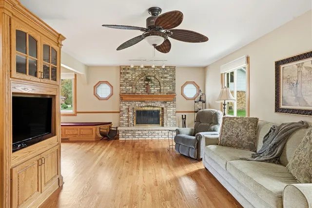 $409,000 | 10 Zurich Court, Crete, IL 60417