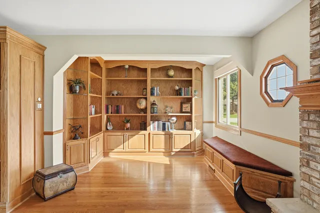 $409,000 | 10 Zurich Court, Crete, IL 60417