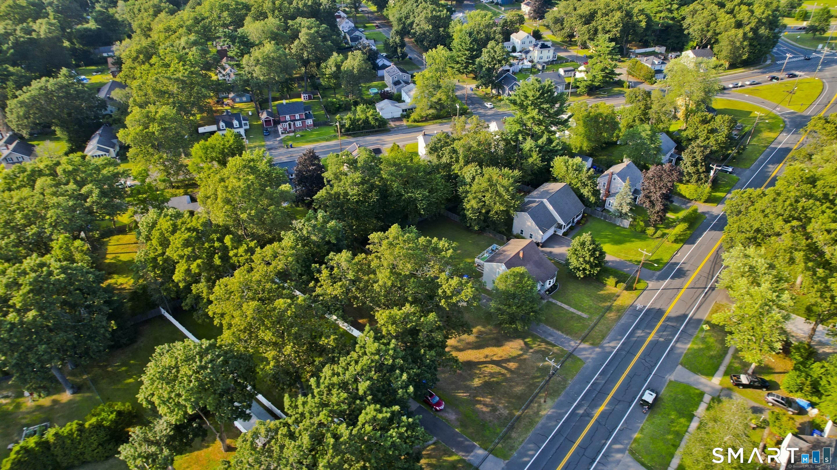 10 1/2 South Road Enfield, CT 06082 - Photo 6 of 20 a view of a city