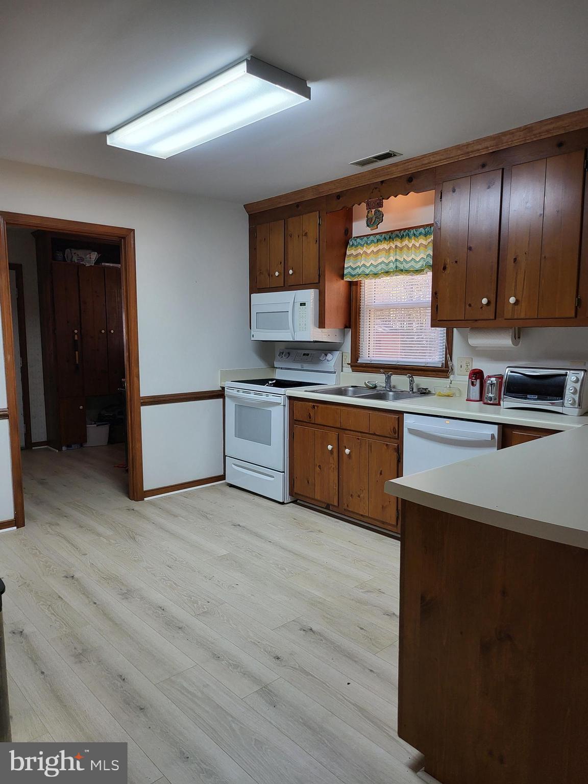13427 Hanover Courthouse Road Hanover, VA 23069 - Photo 6 of 27