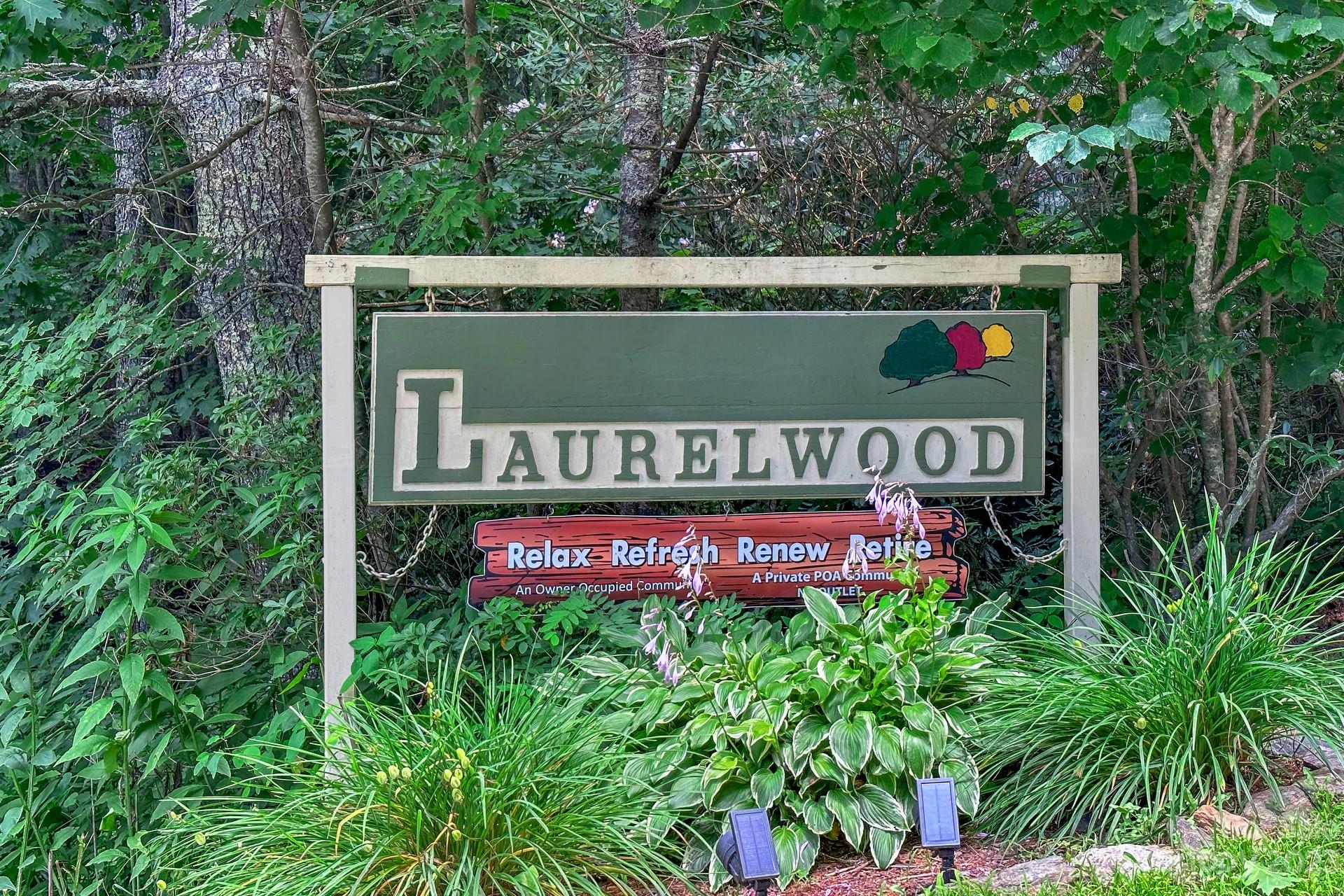 106 Hemlock Edge, Unit 1 Boone, NC 28607 - Photo 3 of 14 Gallery Image 3