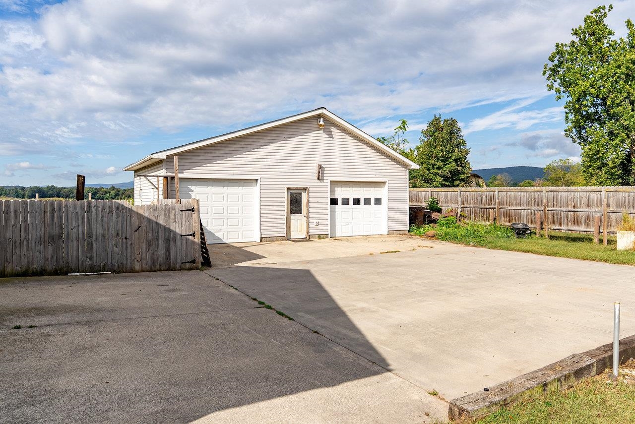 8213 Robinson Road Dayton, VA 22821 - Photo 61 of 75 a view of a house with a yard