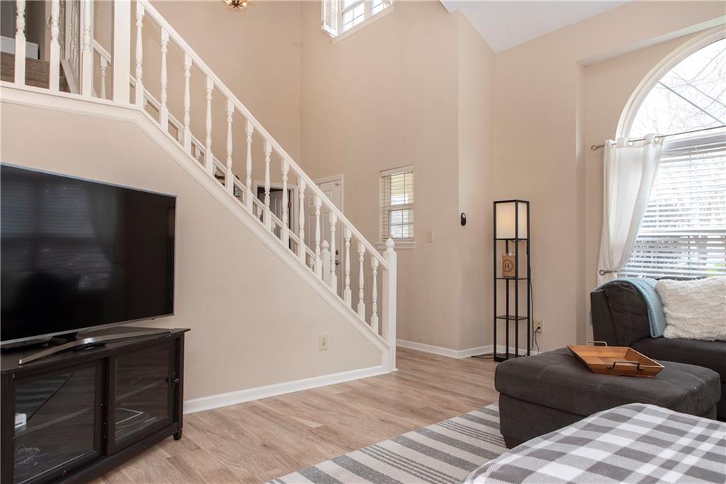 11242 Delight Creek Road Fishers, IN 46038 - Photo 3 of 43 Gallery Image 3