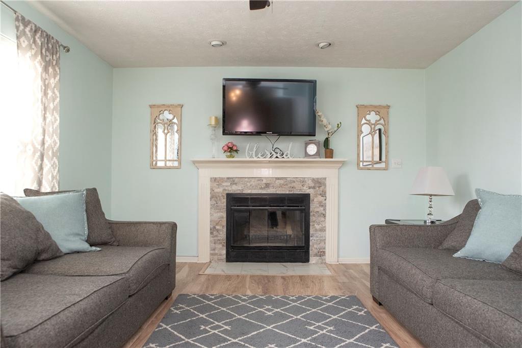 11242 Delight Creek Road Fishers, IN 46038 - Photo 21 of 43 Gallery Image 21