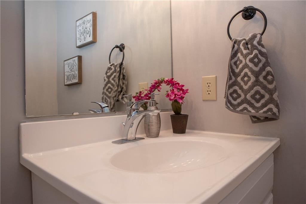 11242 Delight Creek Road Fishers, IN 46038 - Photo 24 of 43 Gallery Image 24