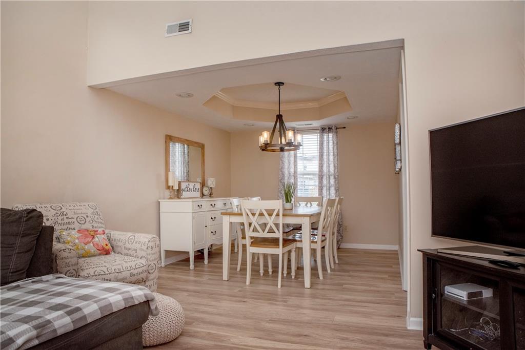 11242 Delight Creek Road Fishers, IN 46038 - Photo 6 of 43 Gallery Image 6