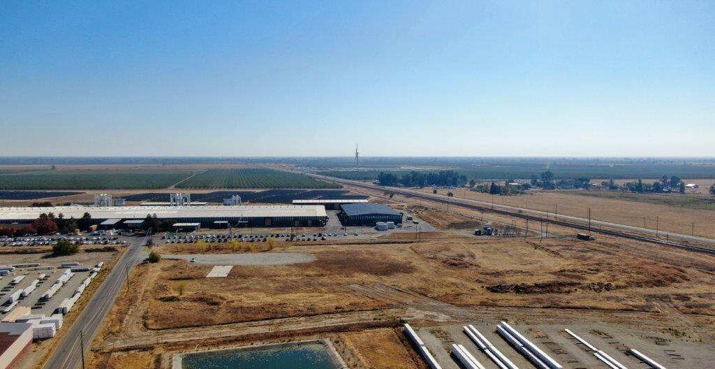 11425 Reading Road Red Bluff, CA 96080 - Photo 7 of 9 a view of a ocean view