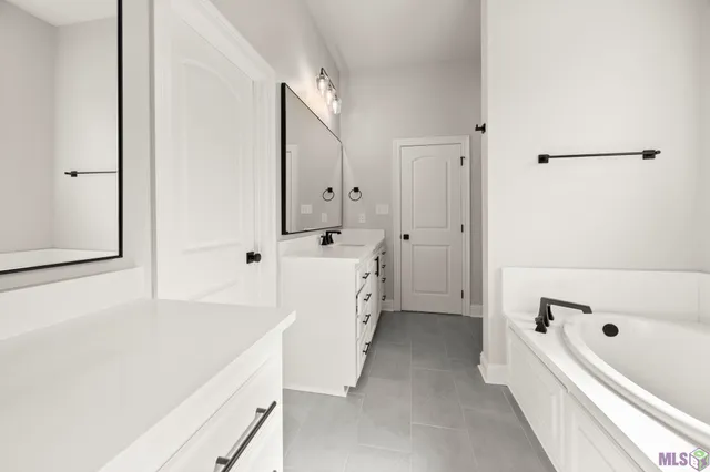 $461,503 | 314 Marmande Avenue, Thibodaux, LA 70301