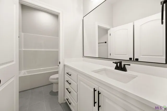 $461,503 | 314 Marmande Avenue, Thibodaux, LA 70301