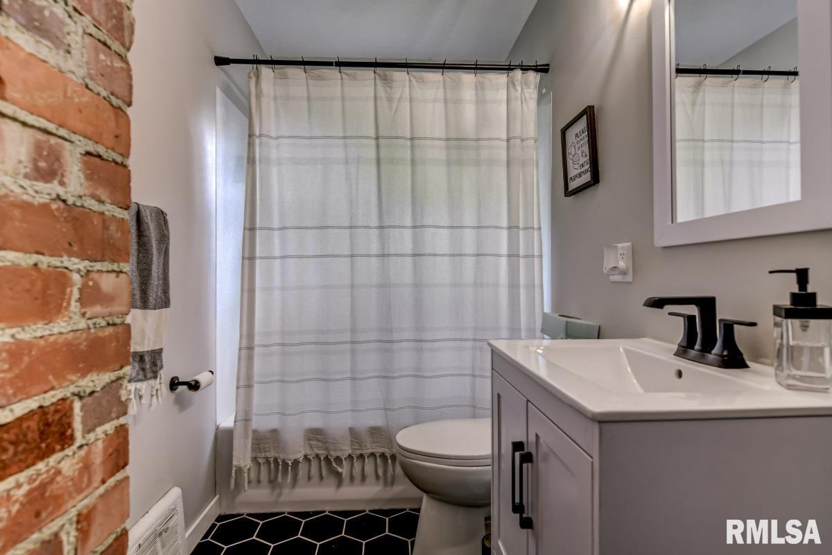 3317 Butler Street Springfield, IL 62703 - Photo 15 of 16