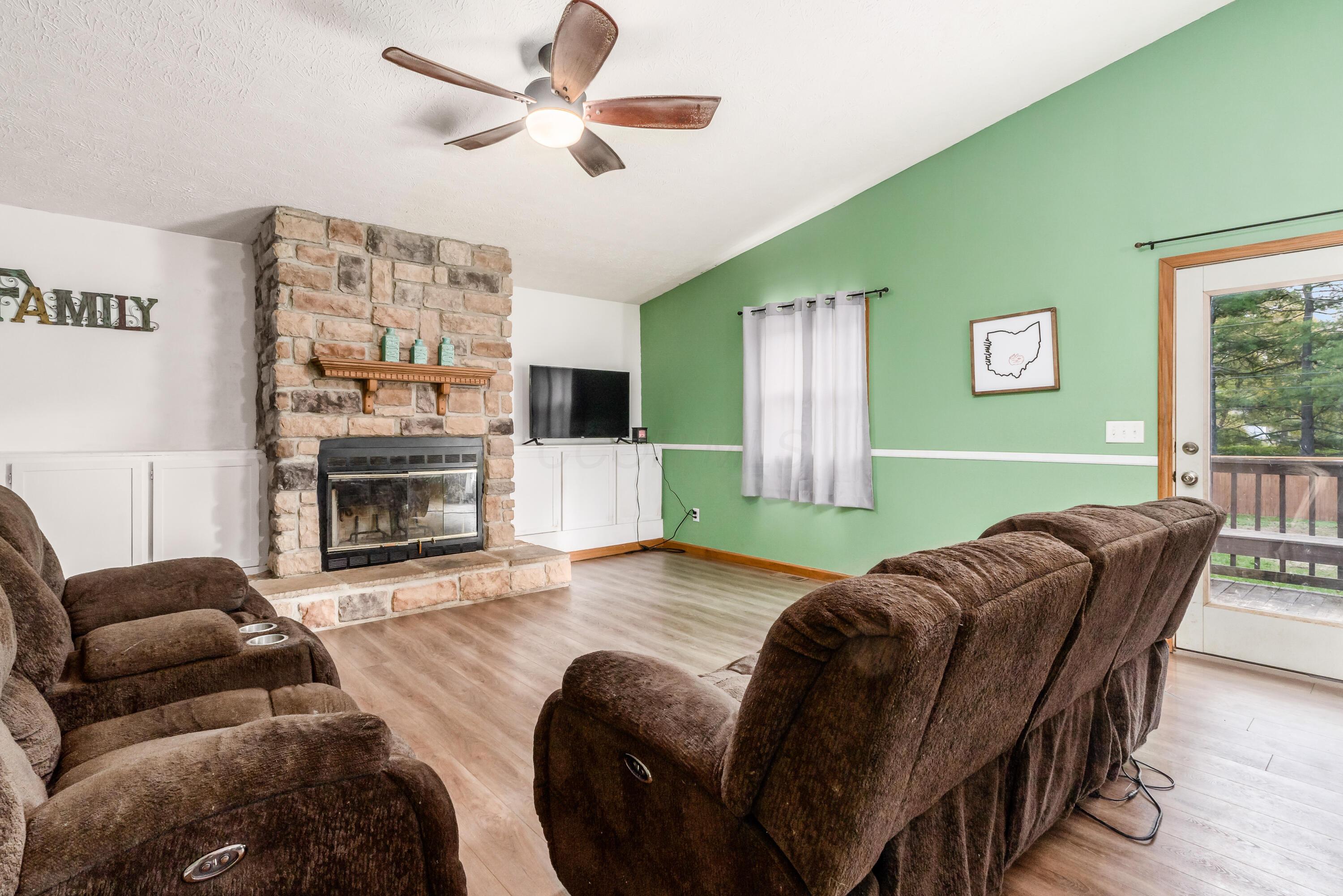 1062 Mulberry Road Circleville, OH 43113 - Photo 17 of 37 S_-_1062_Mulberry_Rd_-_051