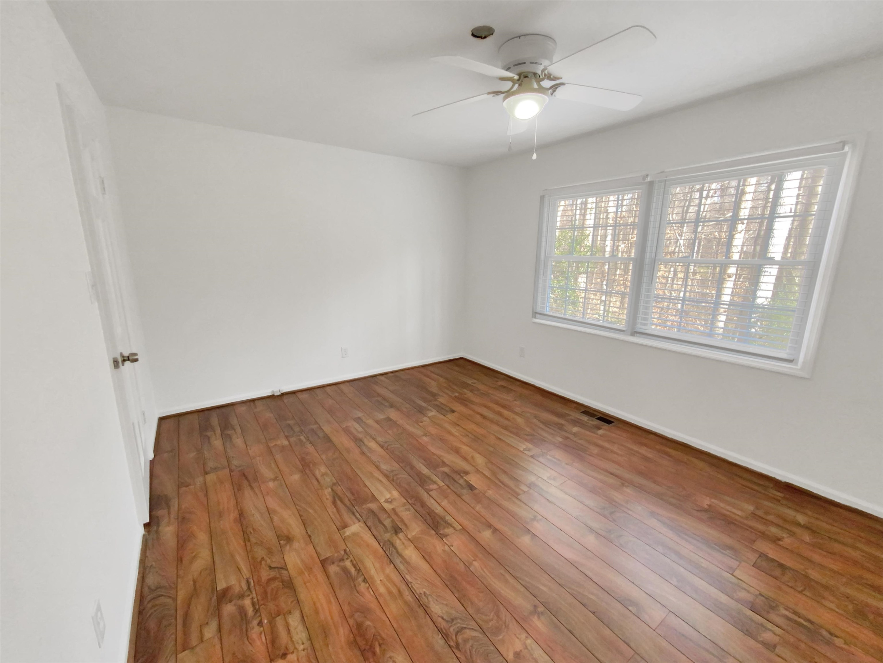 1618 Medfield Road Raleigh, NC 27607 - Photo 15 of 22 Photo 15