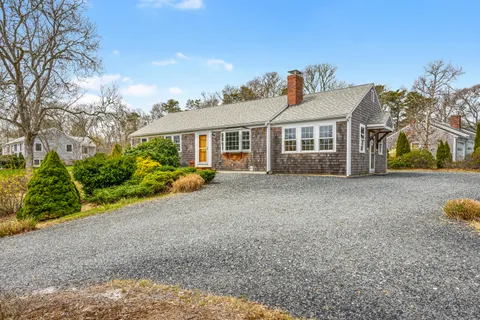 $750,000 | 260 Tanglewood Drive, Chatham, MA 02659