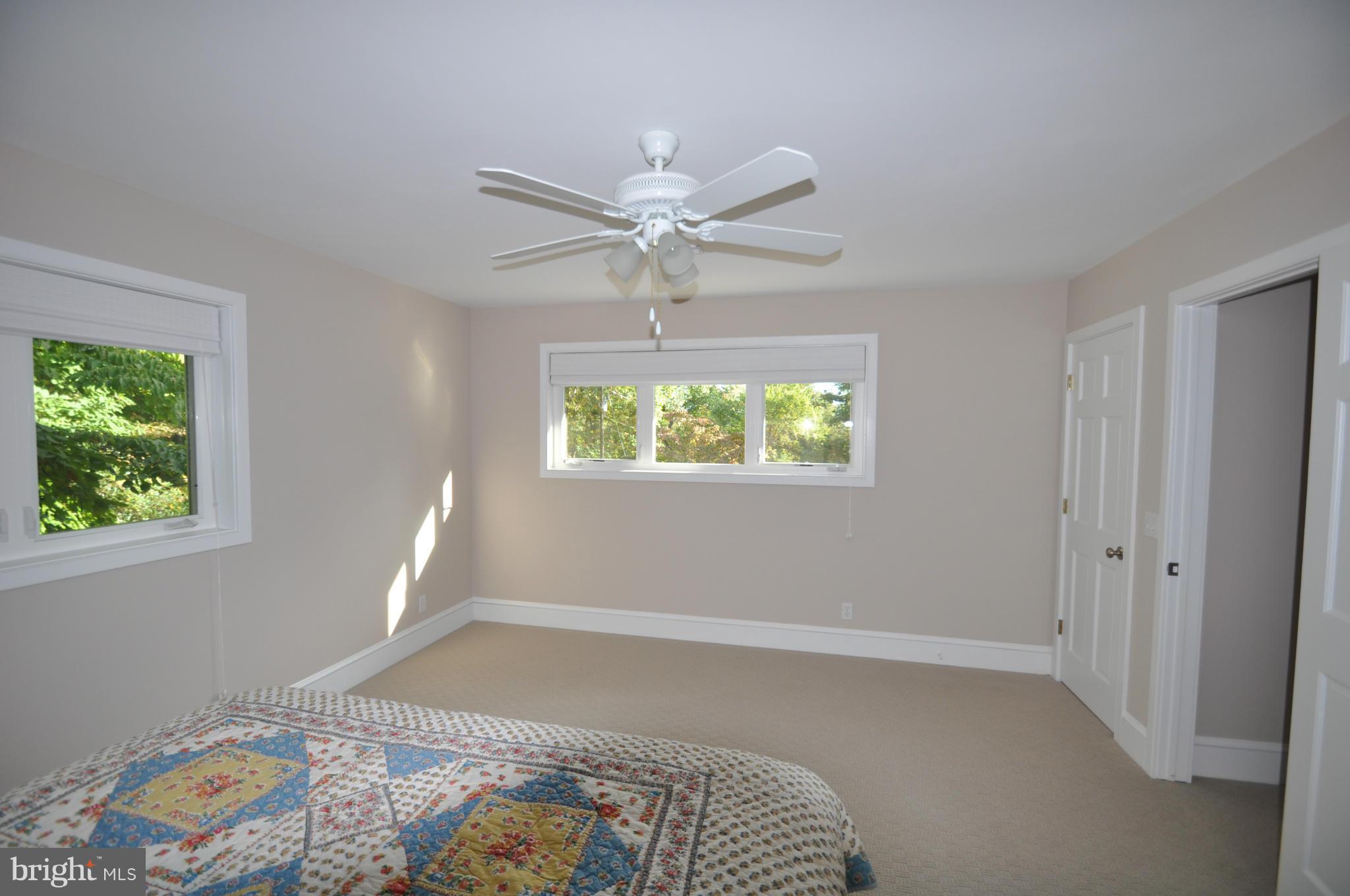196 Moon Road Sperryville, VA 22740 - Photo 11 of 17 Great Light