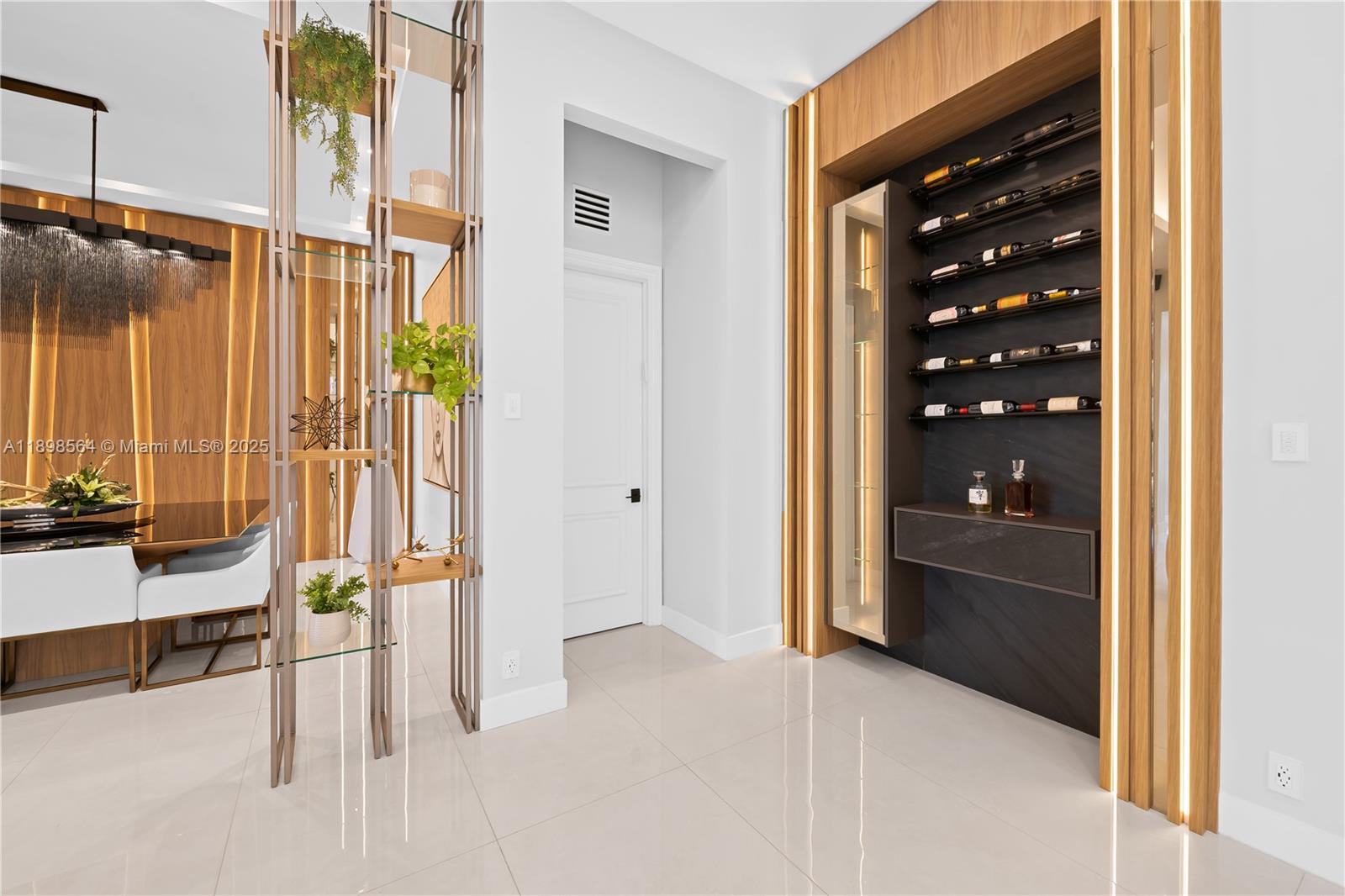 1530 Island Boulevard Aventura, FL 33160 - Photo 24 of 99