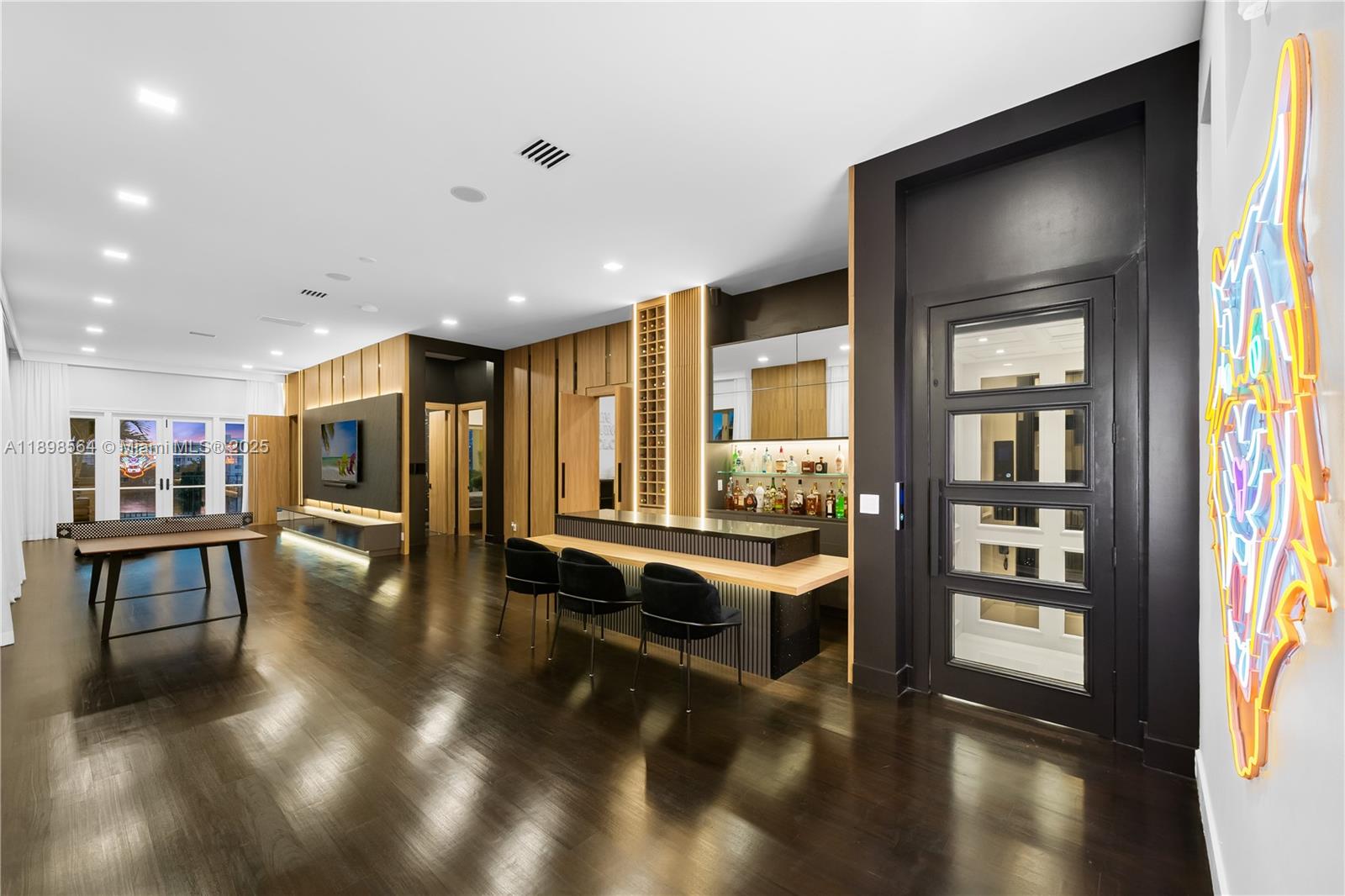 1530 Island Boulevard Aventura, FL 33160 - Photo 61 of 99