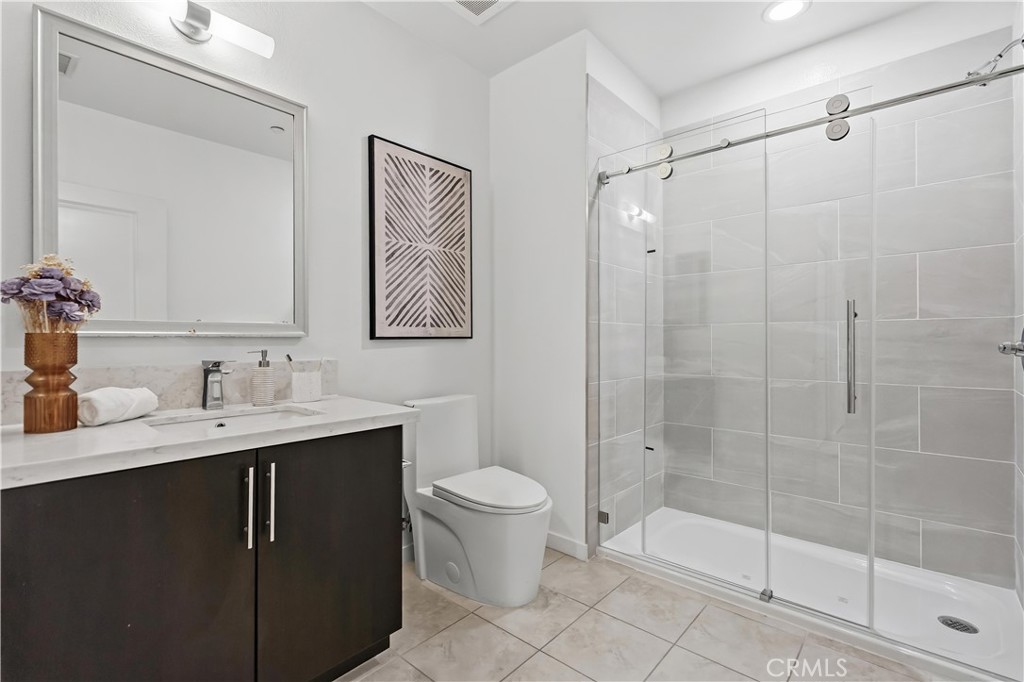 21 Gramercy, Unit 421 Irvine, CA 92612 - Photo 20 of 48