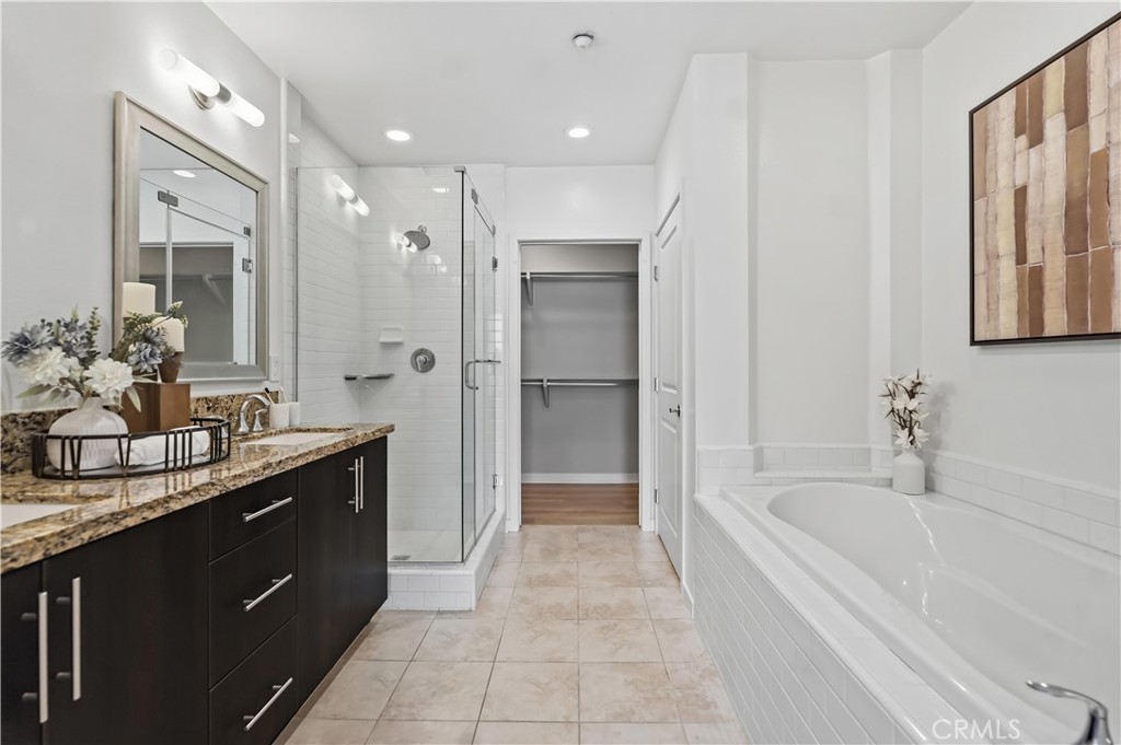 21 Gramercy, Unit 421 Irvine, CA 92612 - Photo 26 of 48
