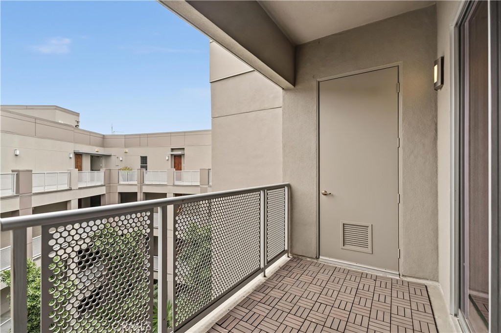21 Gramercy, Unit 421 Irvine, CA 92612 - Photo 29 of 48