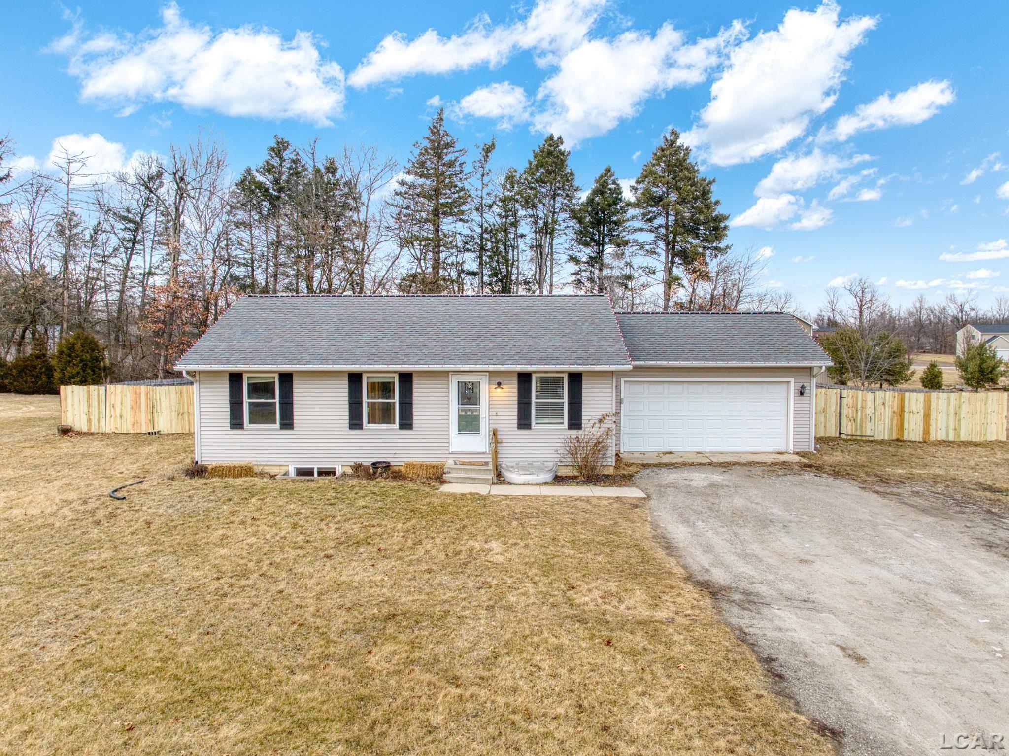 3540 Sutton Road Tecumseh, MI 49286 - Photo 1 of 44 50166020-59c93b86-845e-40a9-9e82-ba12e8d8bd64.JPG