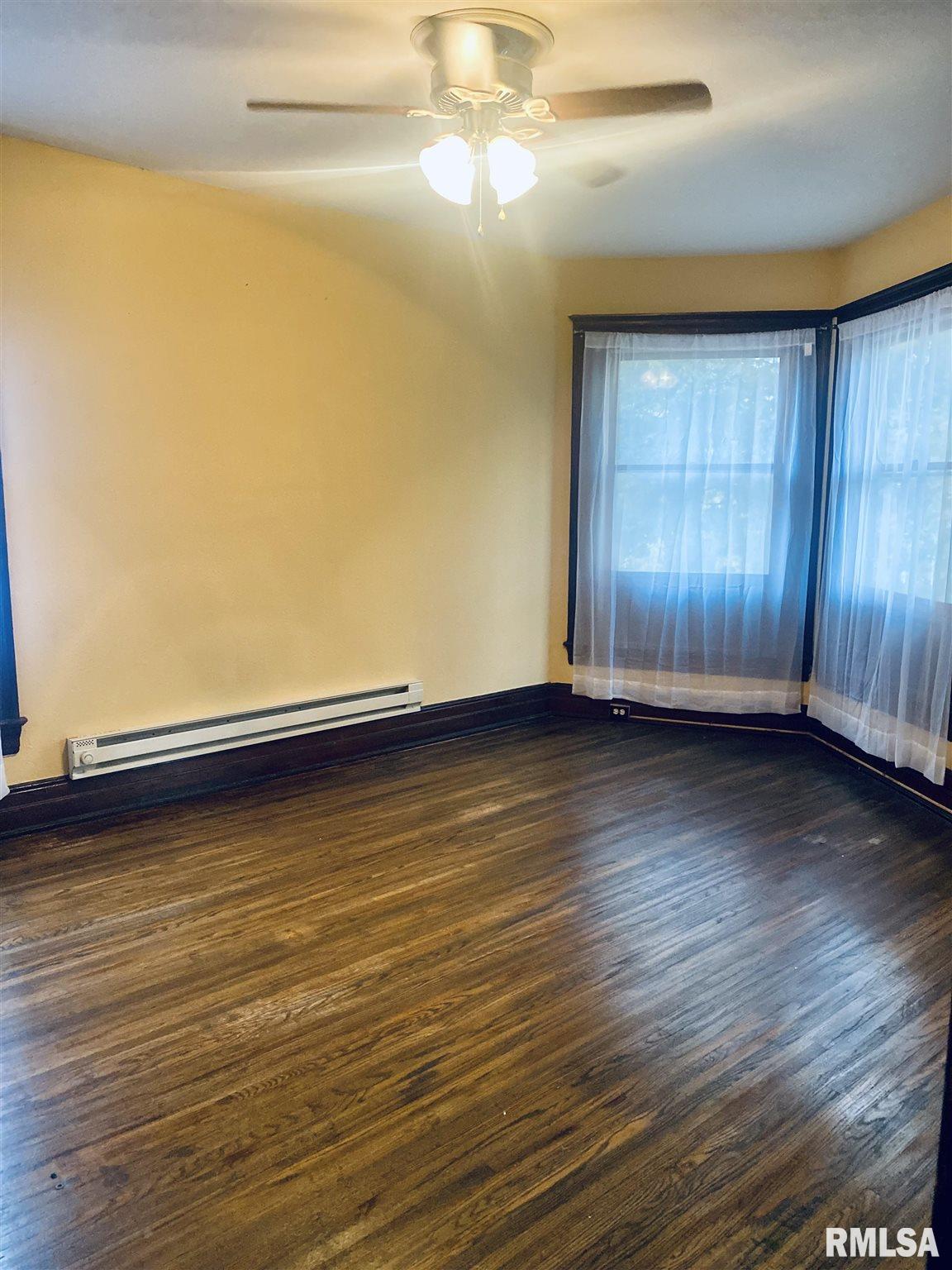 930 North 6th Street Springfield, IL 62702 - Photo 17 of 29