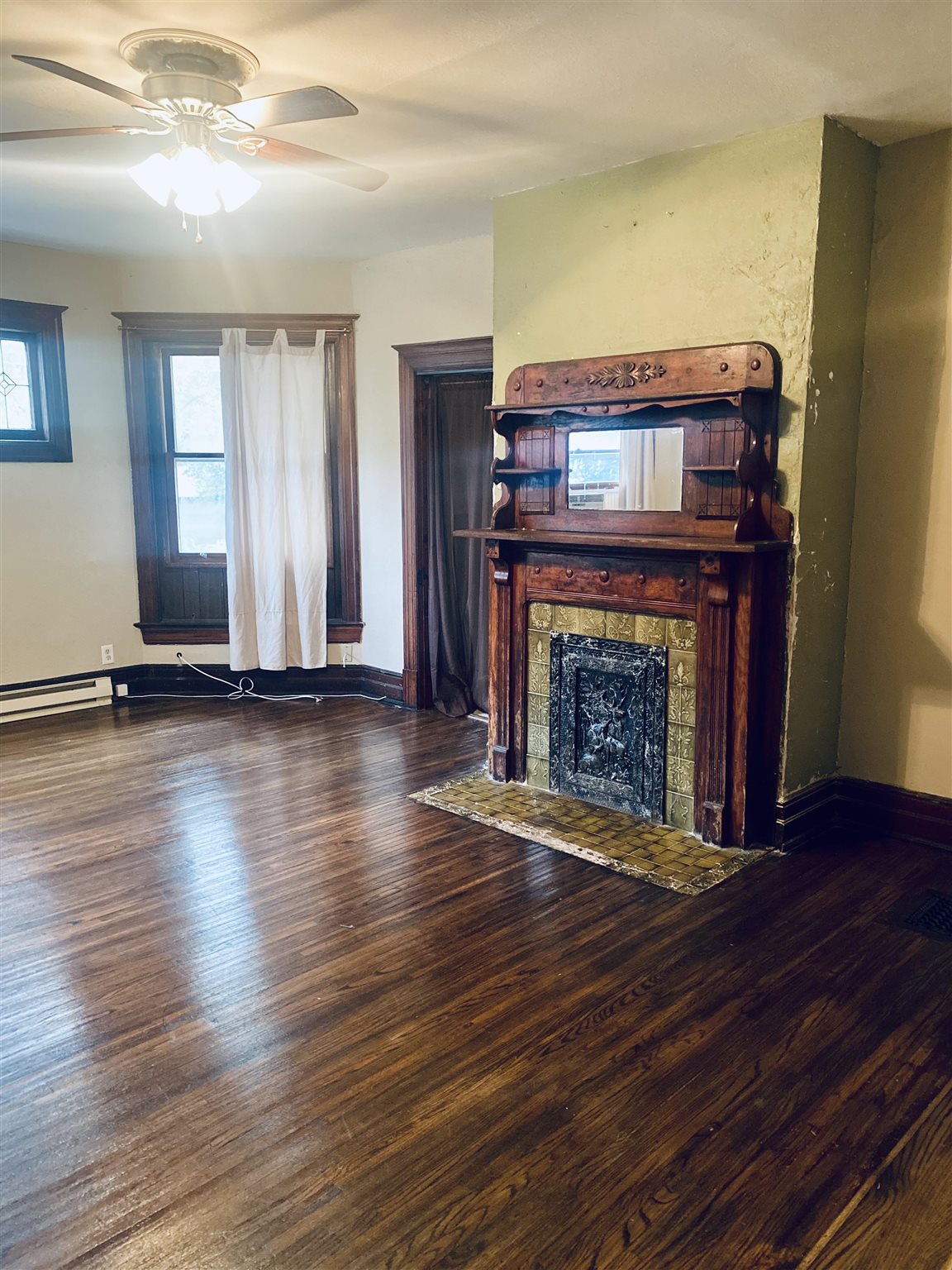930 North 6th Street Springfield, IL 62702 - Photo 6 of 29