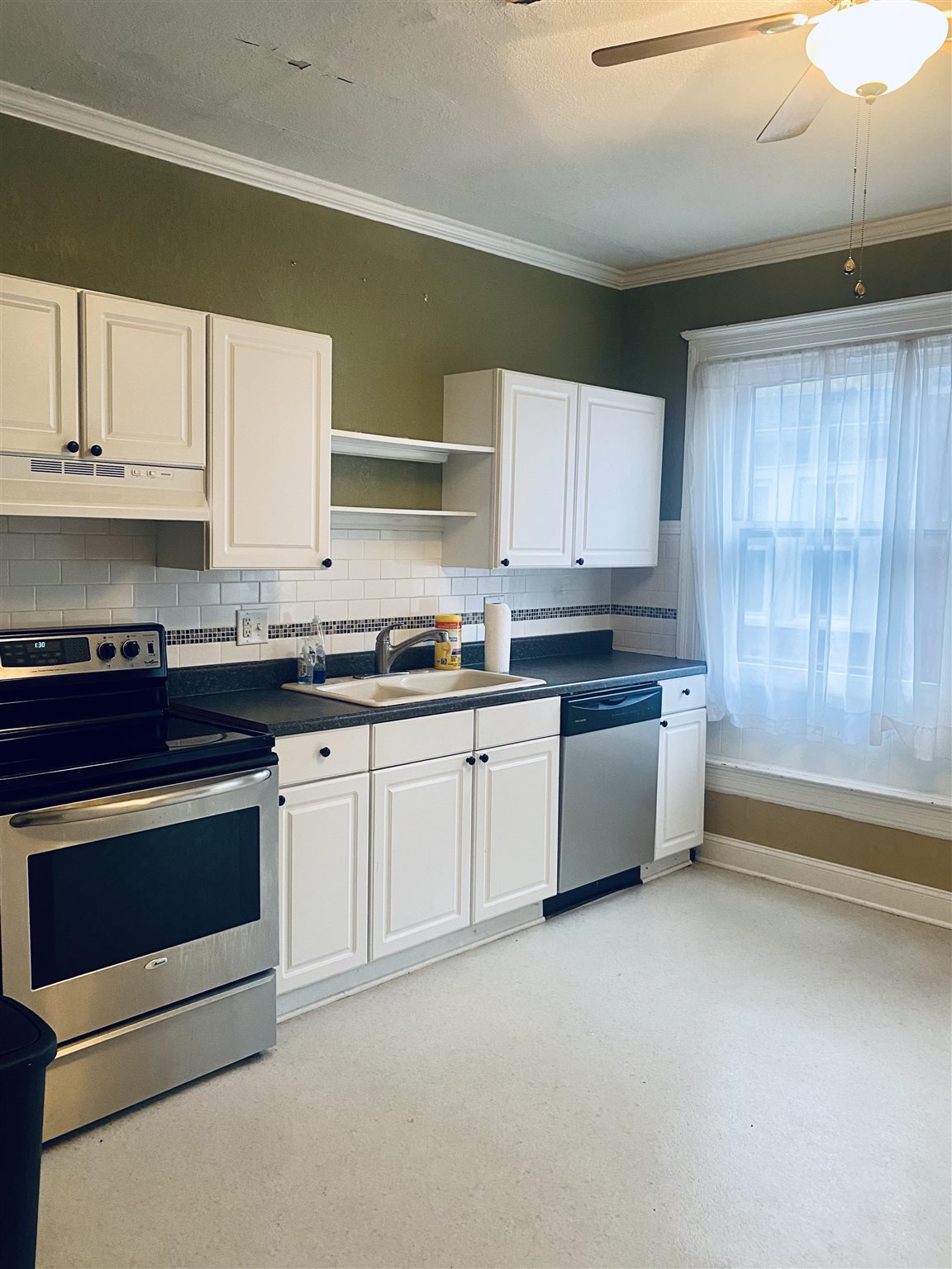 930 North 6th Street Springfield, IL 62702 - Photo 9 of 29