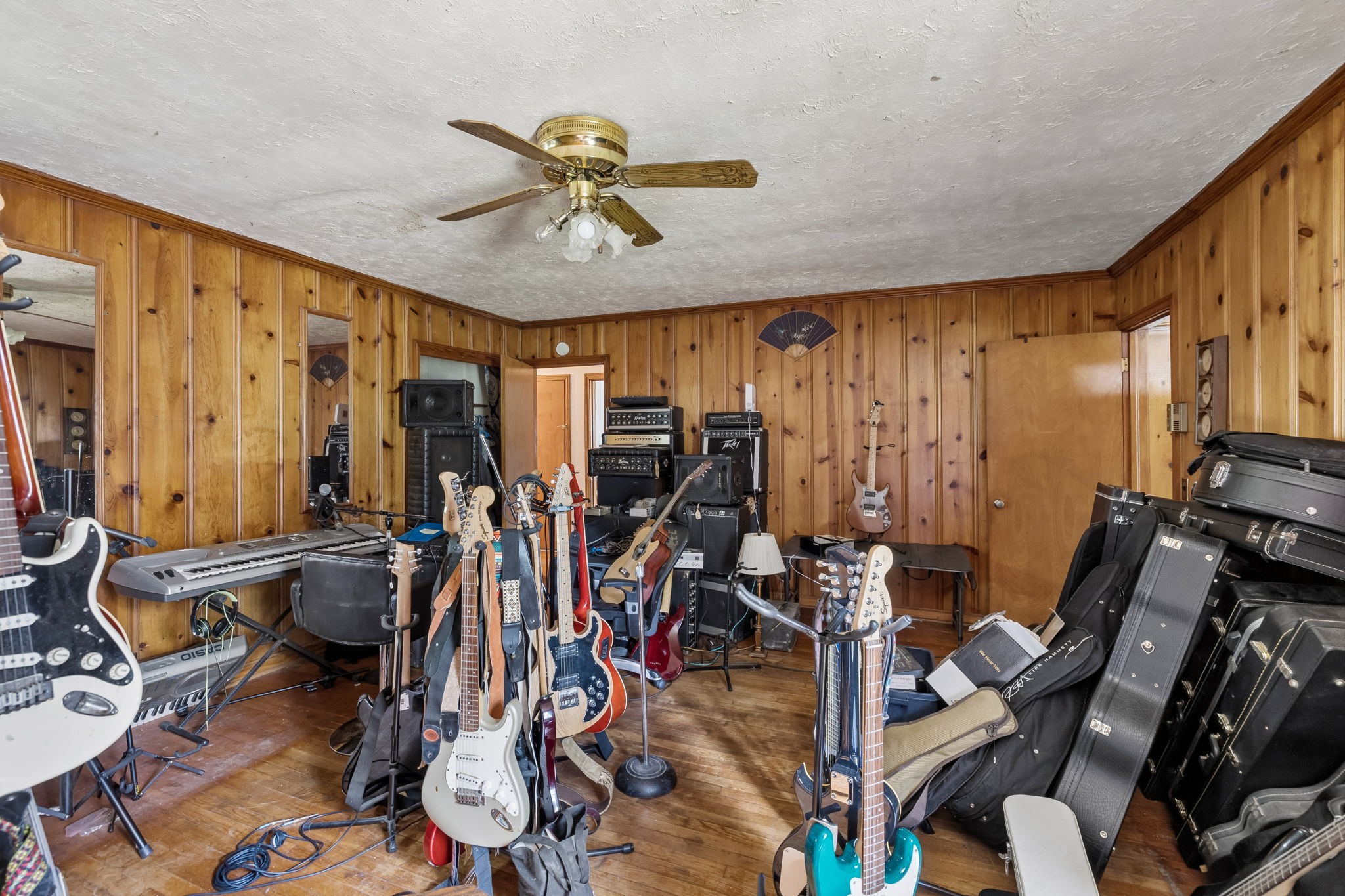 1112 Neelys Bend Road Madison, TN 37115 - Photo 20 of 46