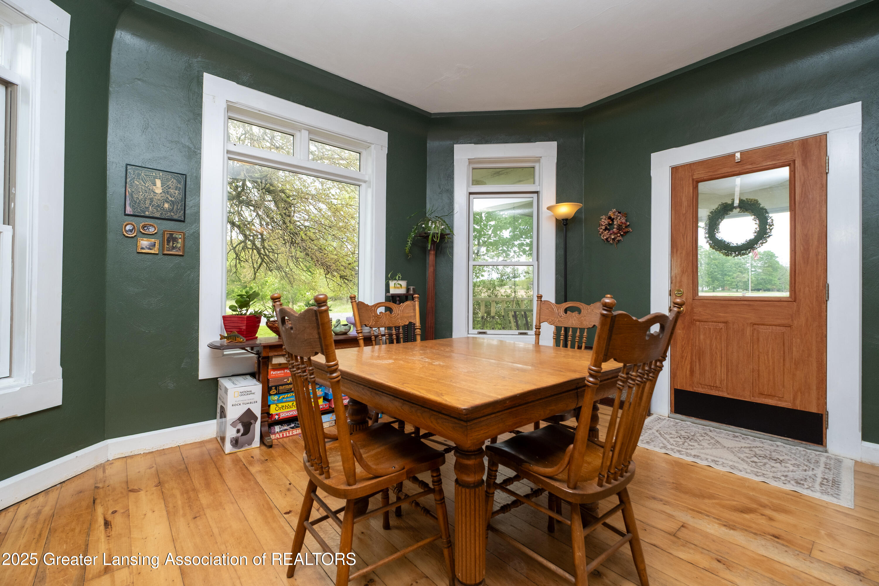 7761 West Herbison Road Dewitt, MI 48820 - Photo 5 of 61 7761_W_Herbison-1021