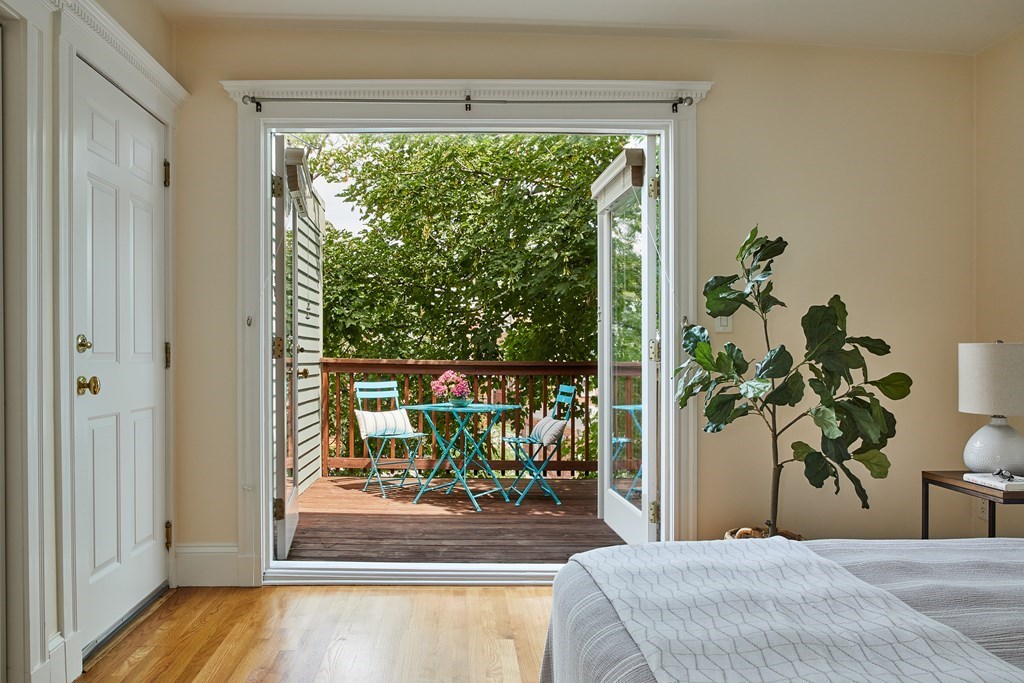 15 Upland Road, Unit 6 Cambridge, MA 02140 - Photo 10 of 14 Gallery Image 10