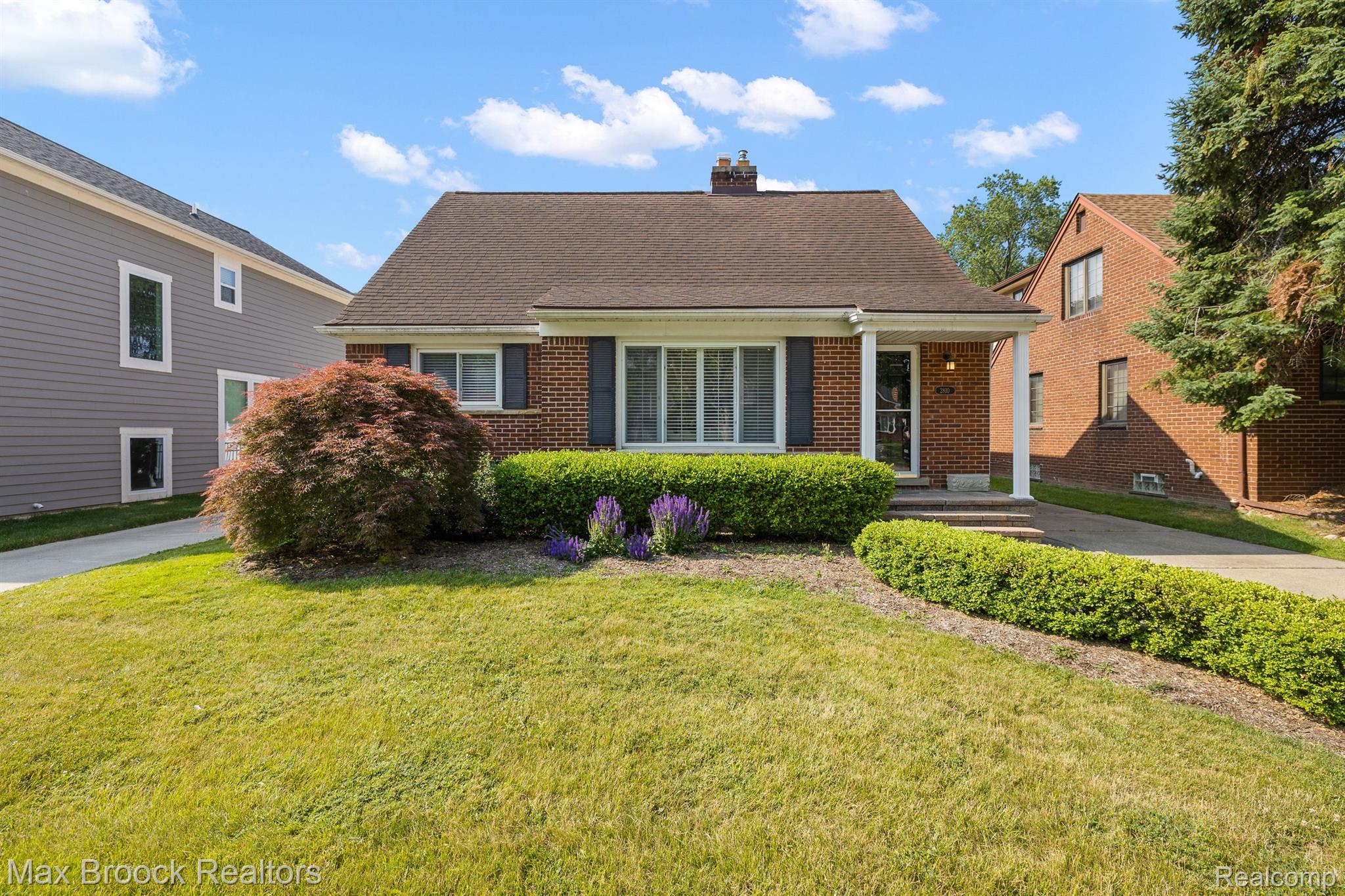 2810 Manchester Road Birmingham, MI 48009 - Photo 1 of 27 Gallery Image 1