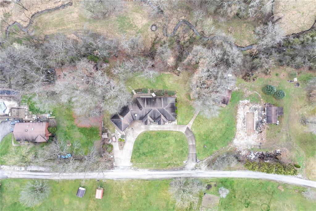 9260 Lakeview Drive Irwin, PA 15642 - Photo 44 of 47 a view of outdoor space
