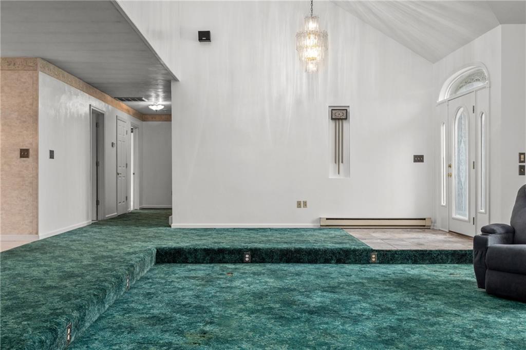 9260 Lakeview Drive Irwin, PA 15642 - Photo 10 of 47