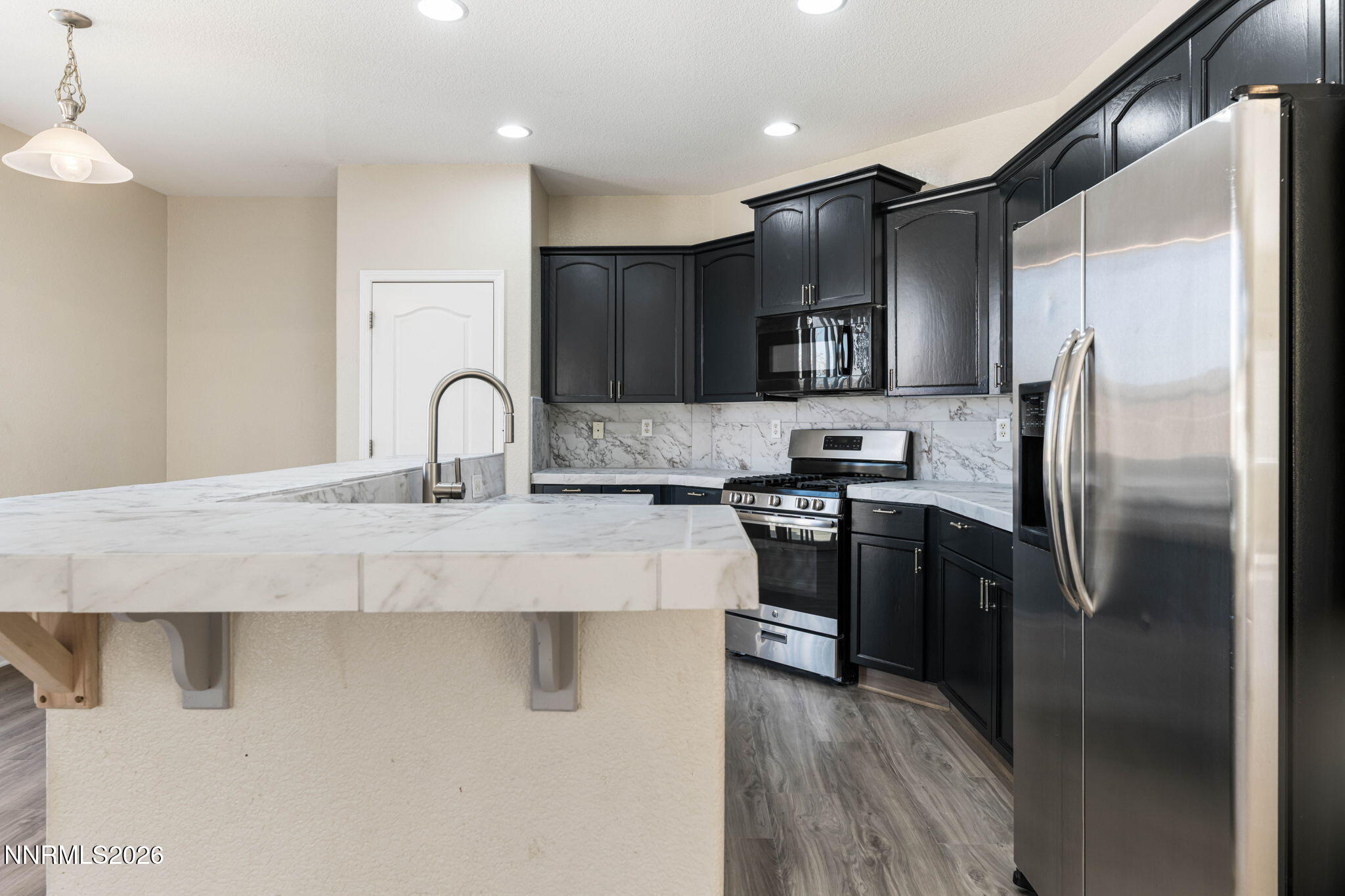 1334 Rouge River Road Fernley, NV 89408 - Photo 15 of 49 19-web-or-mls-DSC_9620-Edit