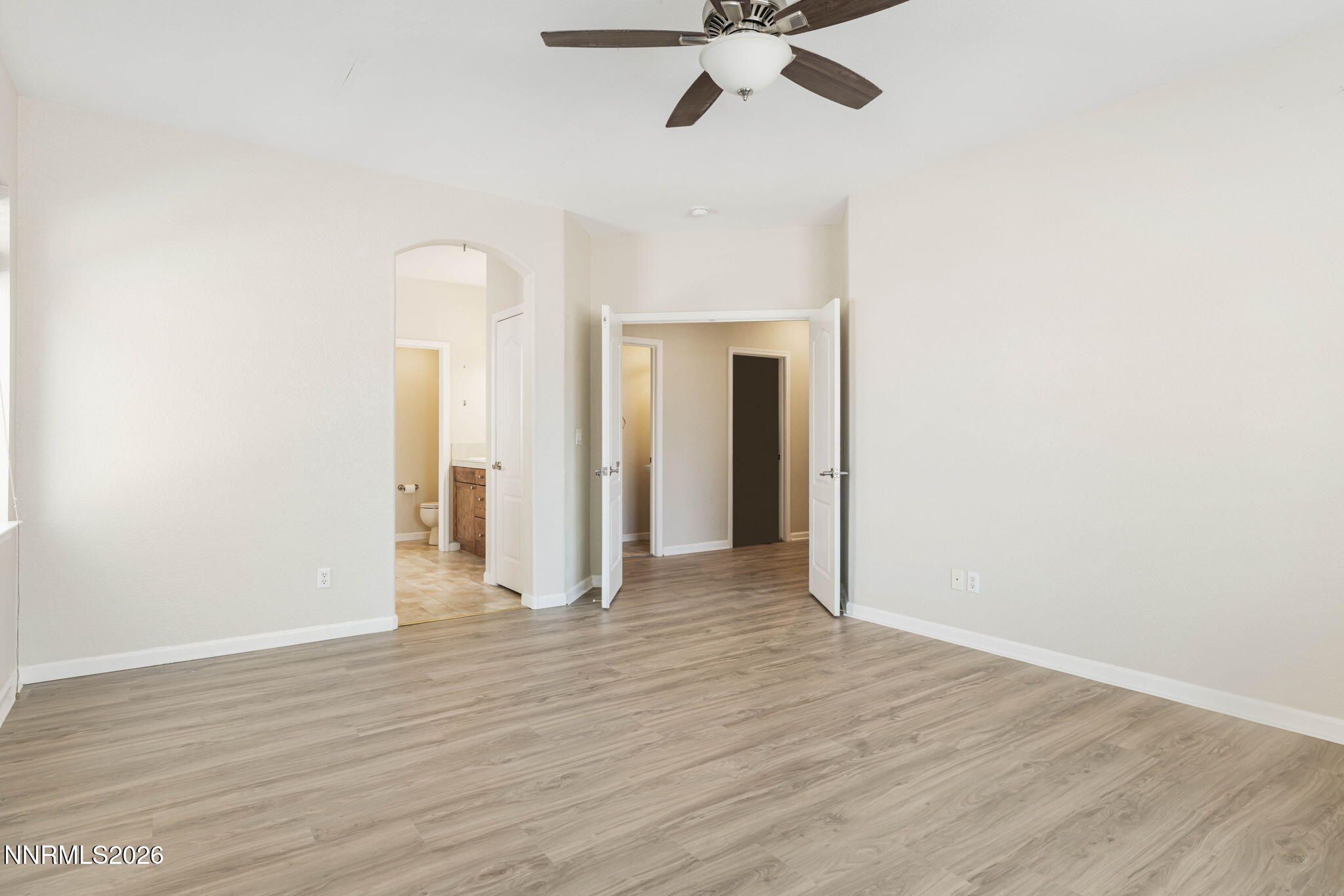 1334 Rouge River Road Fernley, NV 89408 - Photo 19 of 49 23-web-or-mls-DSC_9540