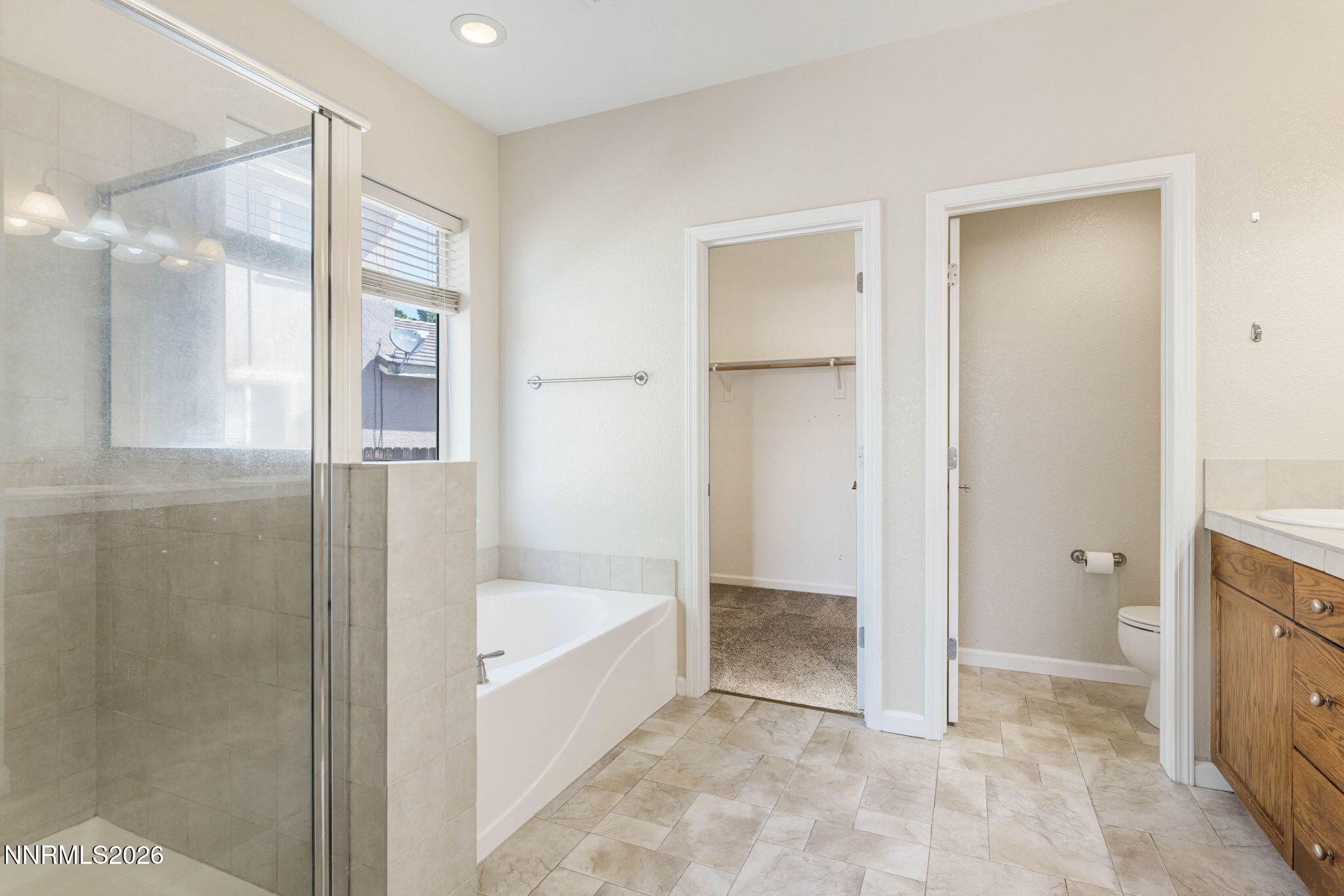 1334 Rouge River Road Fernley, NV 89408 - Photo 20 of 49 24-web-or-mls-DSC_9555