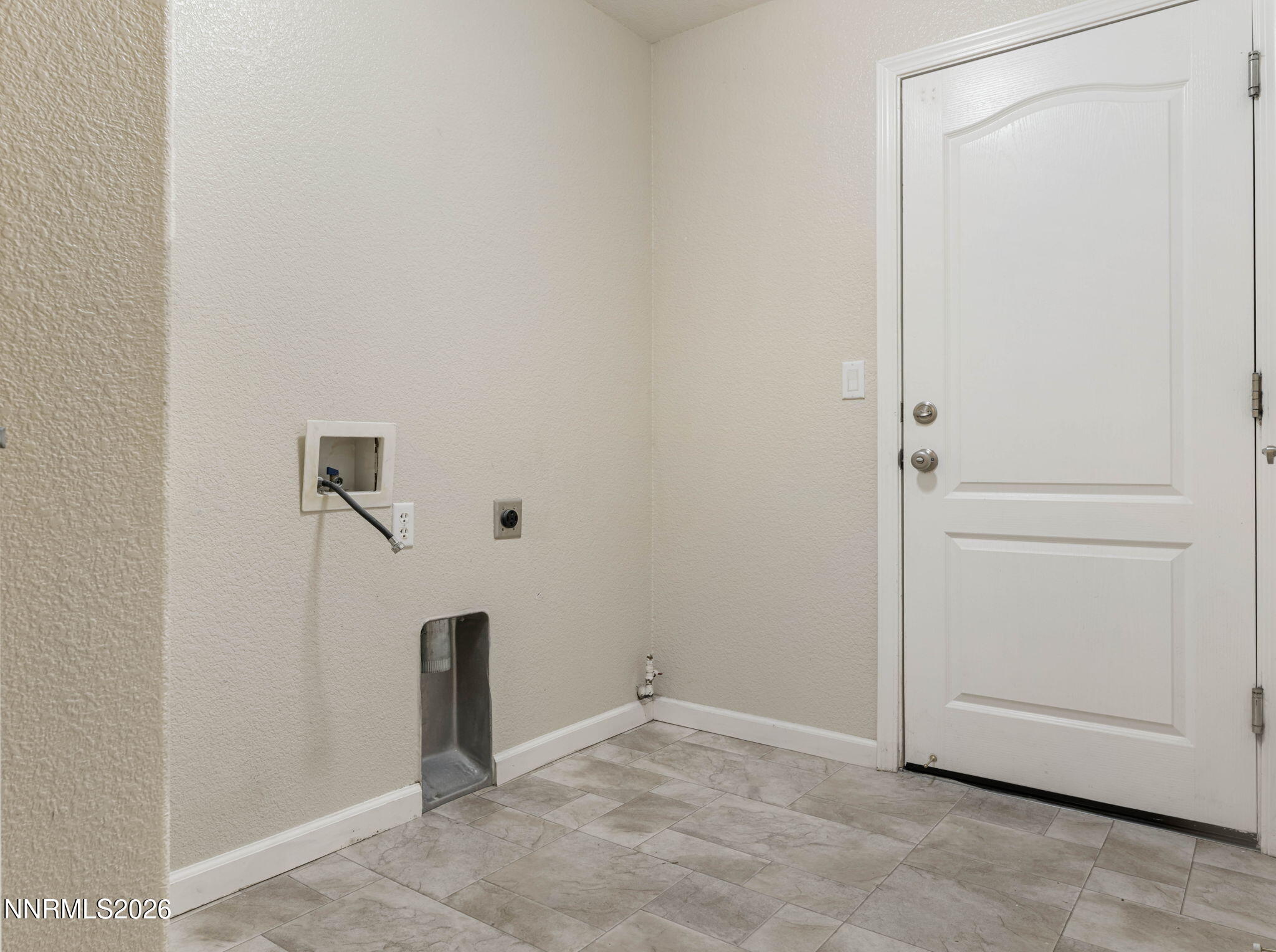 1334 Rouge River Road Fernley, NV 89408 - Photo 24 of 49 28-web-or-mls-DSC_9585