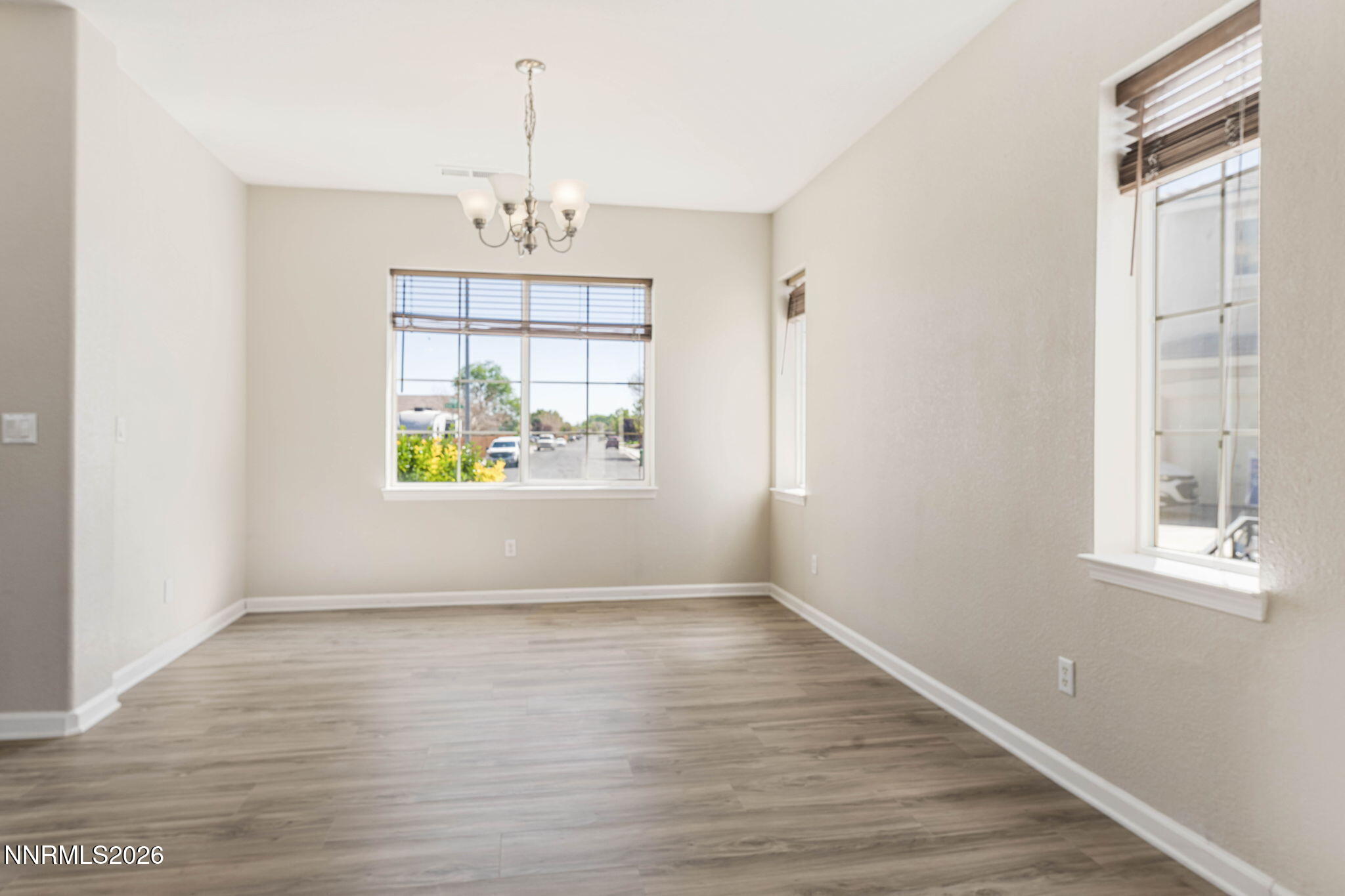 1334 Rouge River Road Fernley, NV 89408 - Photo 8 of 49 12-web-or-mls-DSC_9640-Edit