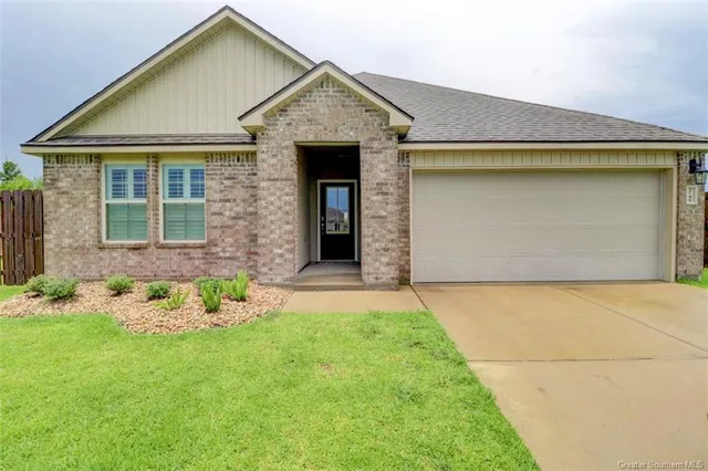 $259,500 | 3745 Barn Owl Drive, Lake Charles, LA 70615