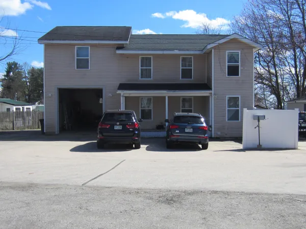 $535,000 | 5 Howard Street, Pembroke, NH 03275